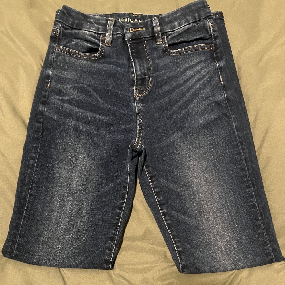 AE Outfitters Women’s Curvy Hi Rise Jegging